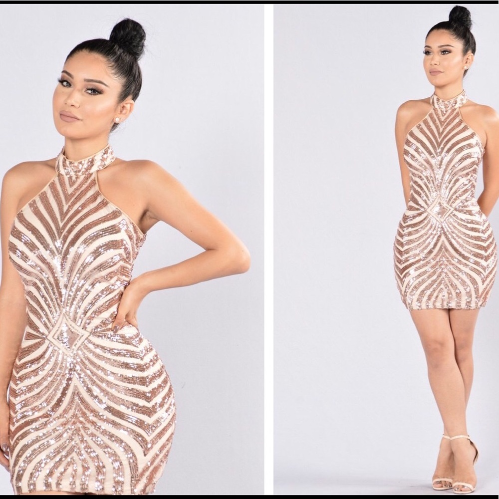 Fashion Nova  / Pretty Little Thing inspired Dress